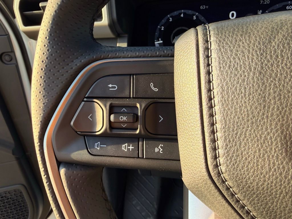 Used 2025 Toyota 4Runner TRD Off-Road Premium image 17