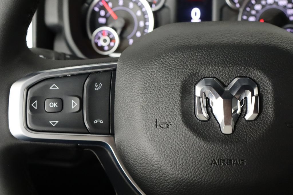New 2026 RAM 2500 Big Horn AWD/4WD image 8