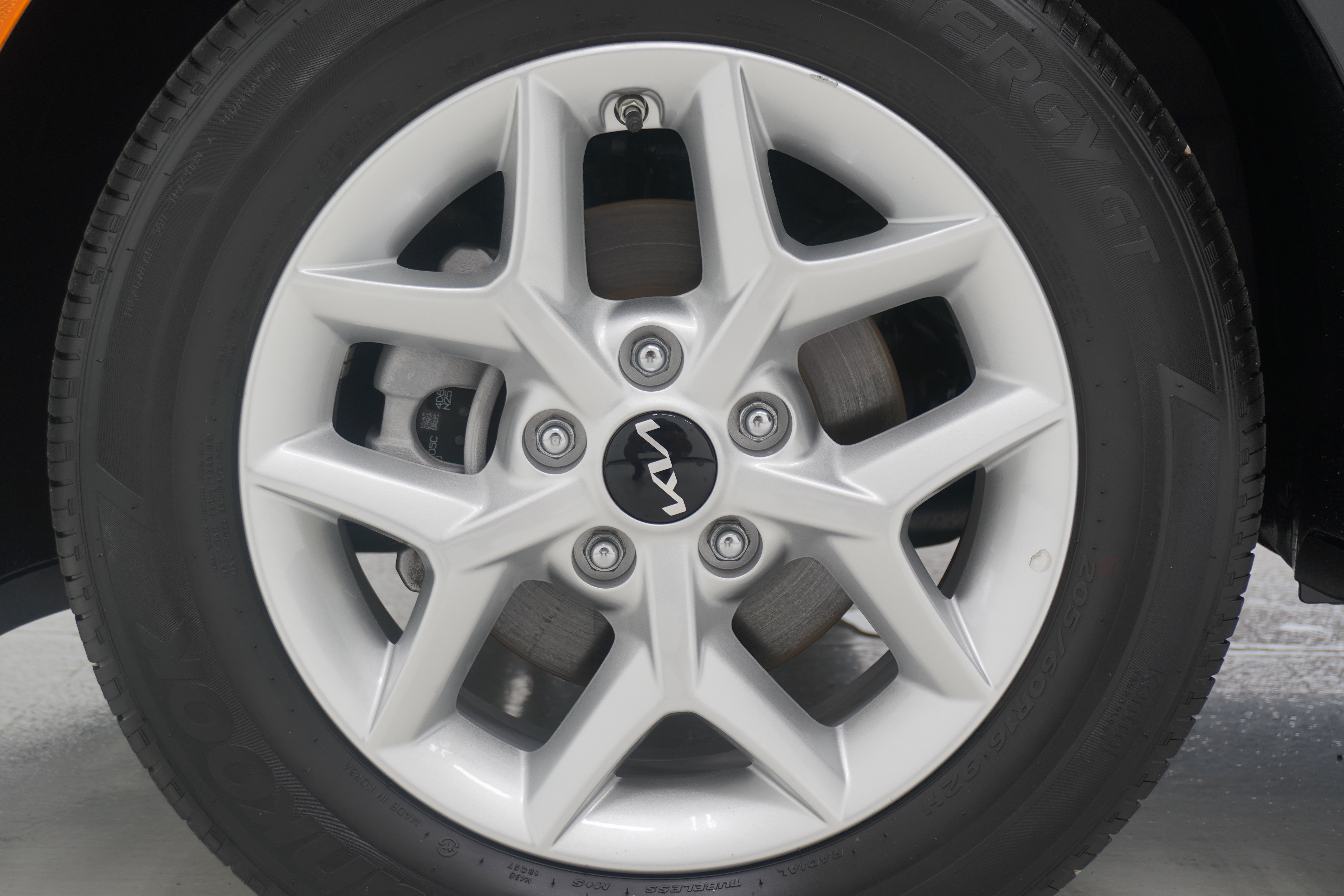 Used 2025 Kia Soul S FWD image 24