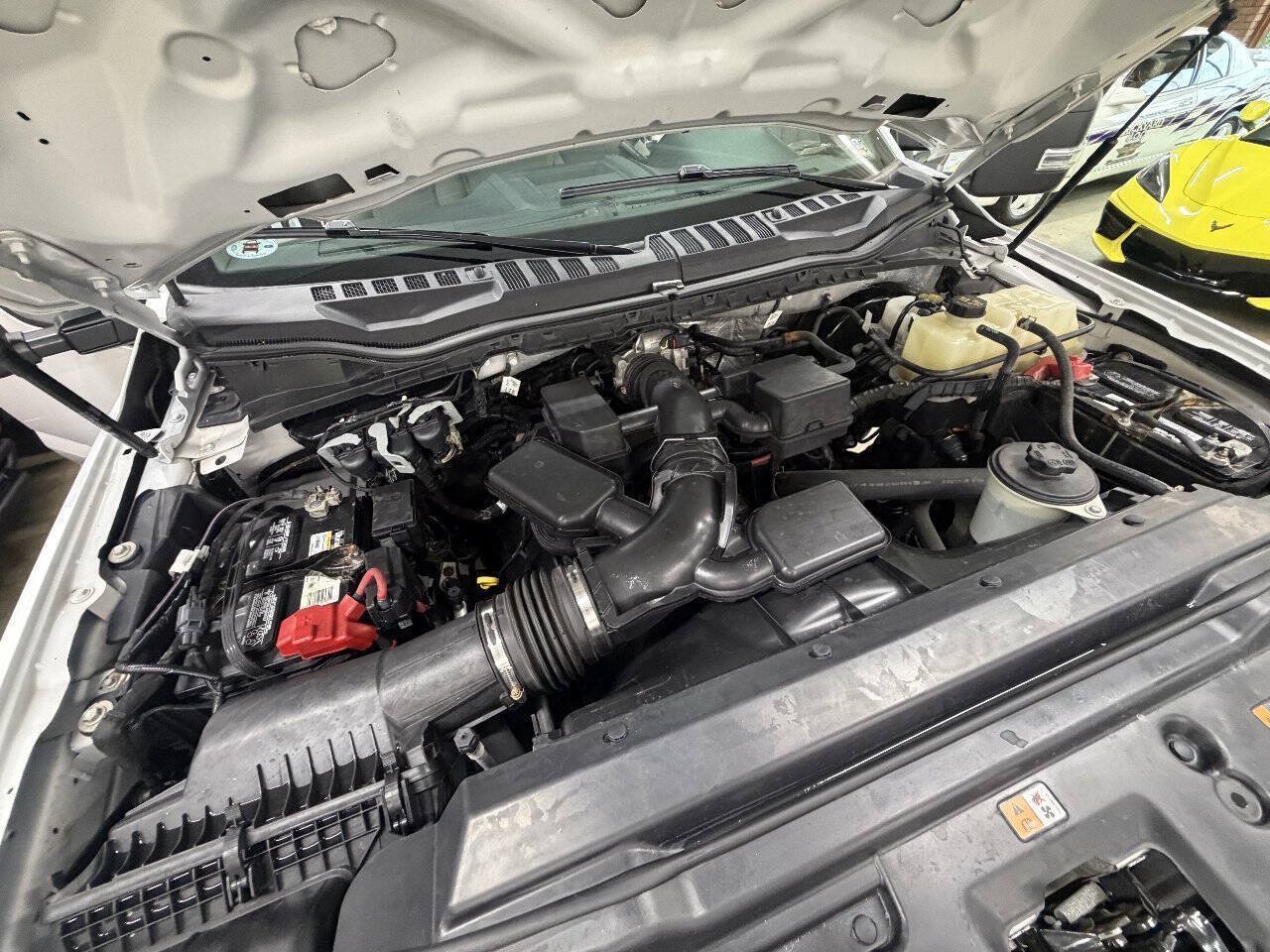 Used 2022 Ford F250 XL w/ Power Equipment Group AWD/4WD image 10