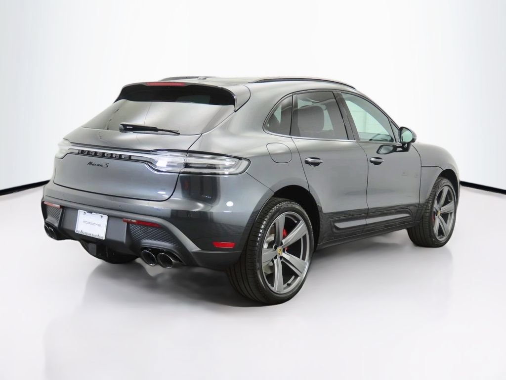 Used 2025 Porsche Macan S AWD/4WD image 7