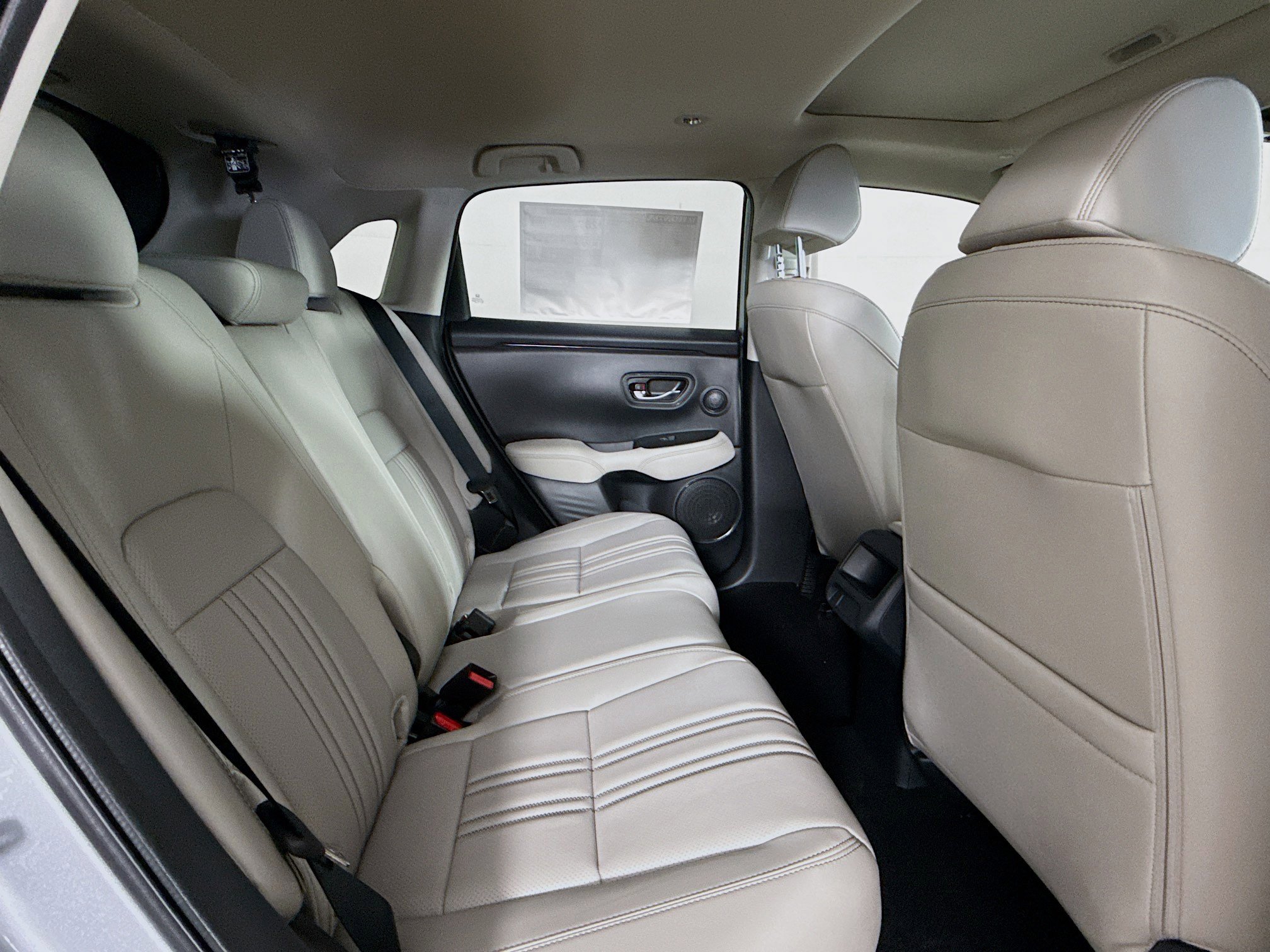 New 2026 Honda HR-V EX-L image 34