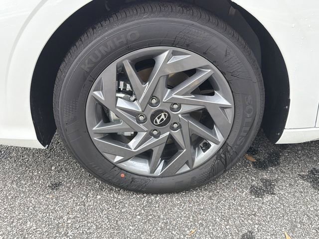New 2026 Hyundai Elantra Blue image 11