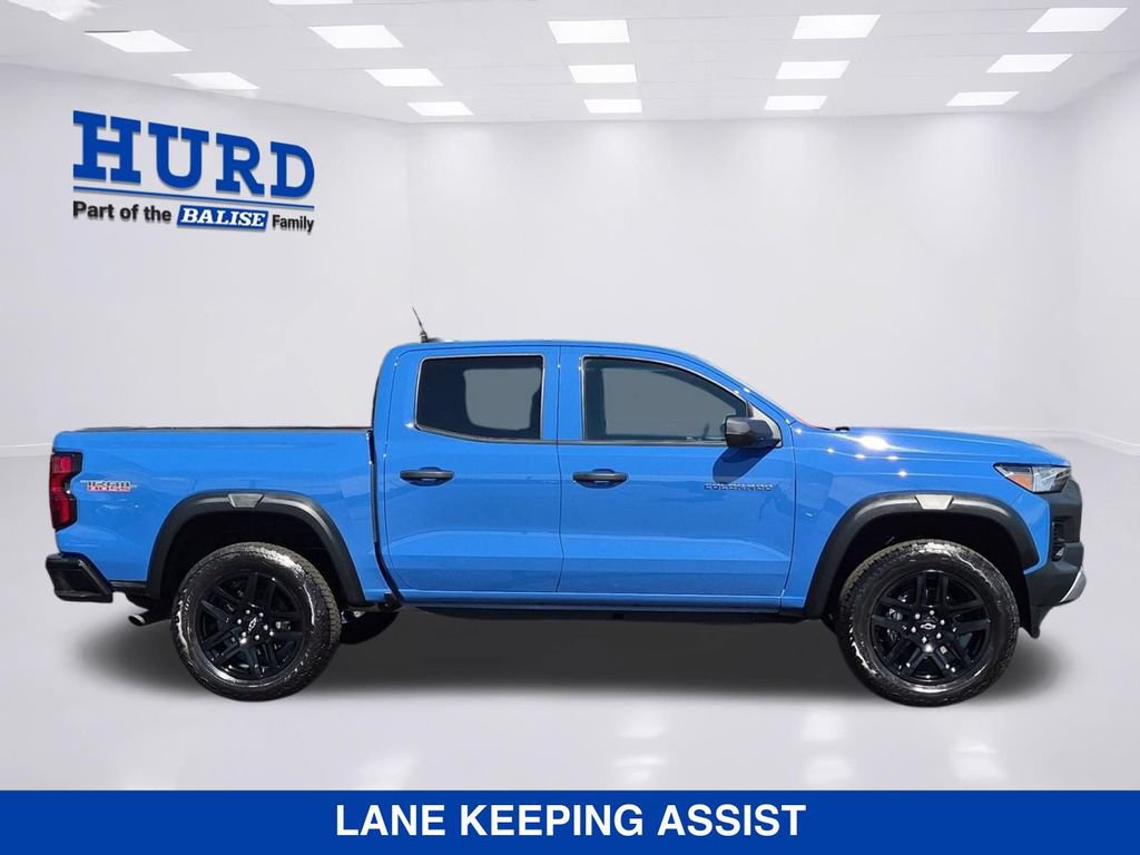 Used 2025 Chevrolet Colorado Trail Boss AWD/4WD image 2