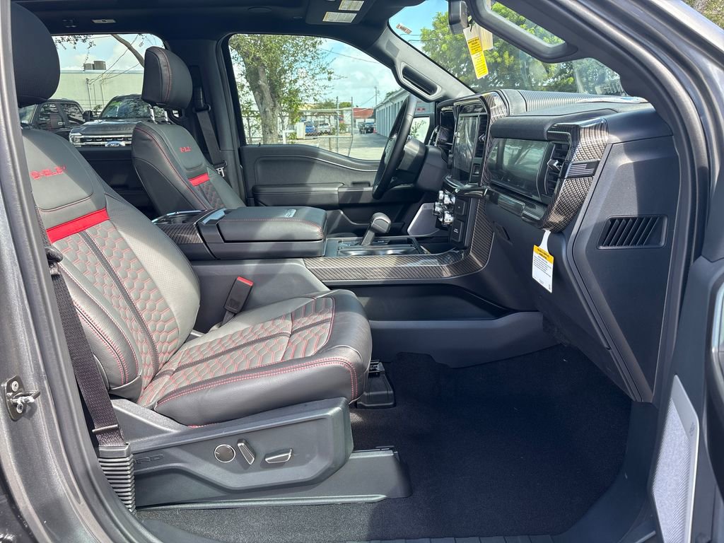 New 2025 Ford F150 Lariat w/ Equipment Group 502A High image 18