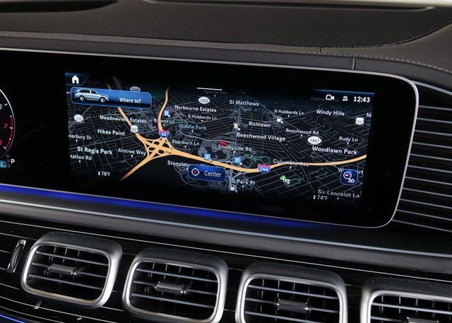 Used 2024 Mercedes-Benz Maybach GLS 600 4MATIC image 16