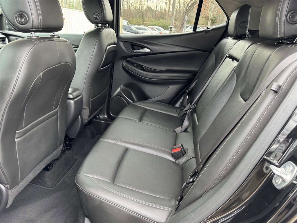 Used 2024 Buick Encore GX Sport Touring w/ Comfort Package image 17