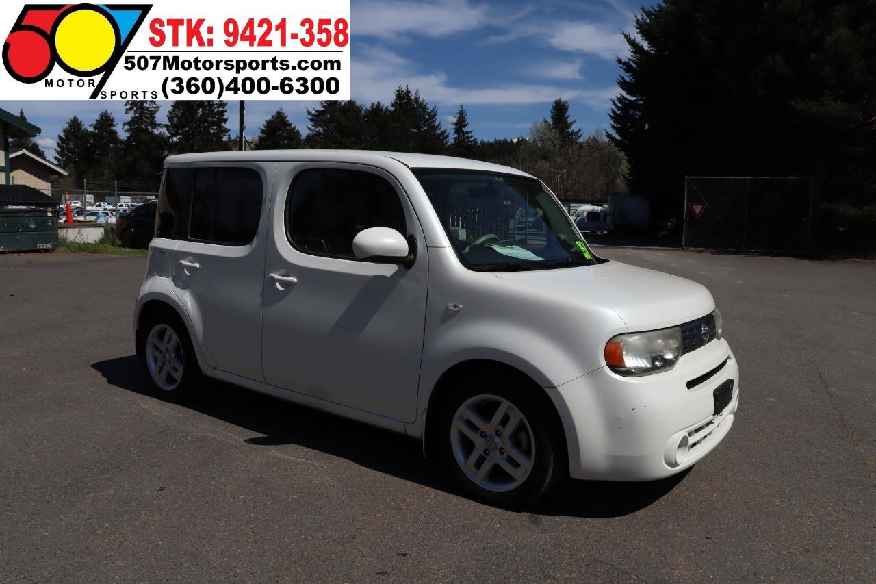 Used 2012 Nissan Cube 1.8 SL w/ Interior Designer Pkg FWD image 10