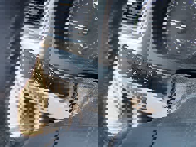 Used 2017 Toyota Highlander XLE FWD image 15