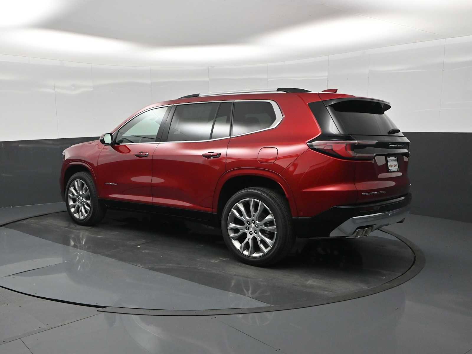 New 2026 GMC Acadia Denali image 6