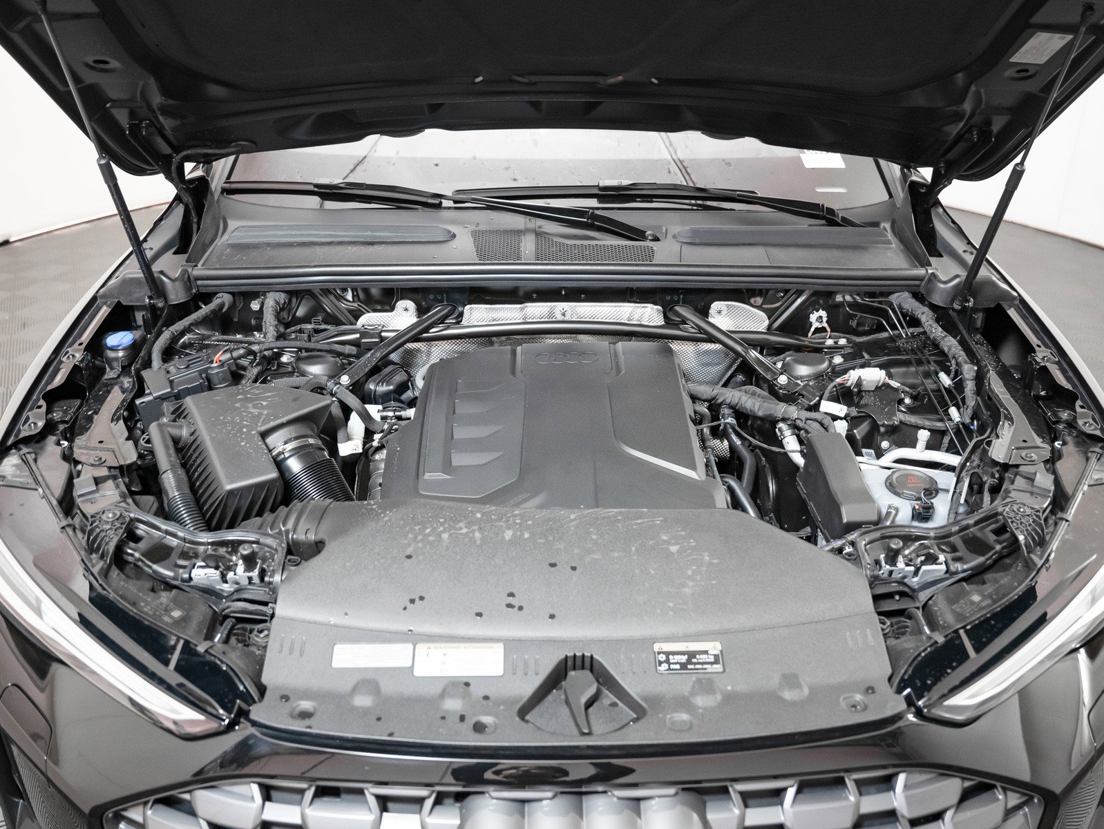 New 2025 Audi Q5 Premium Plus image 4