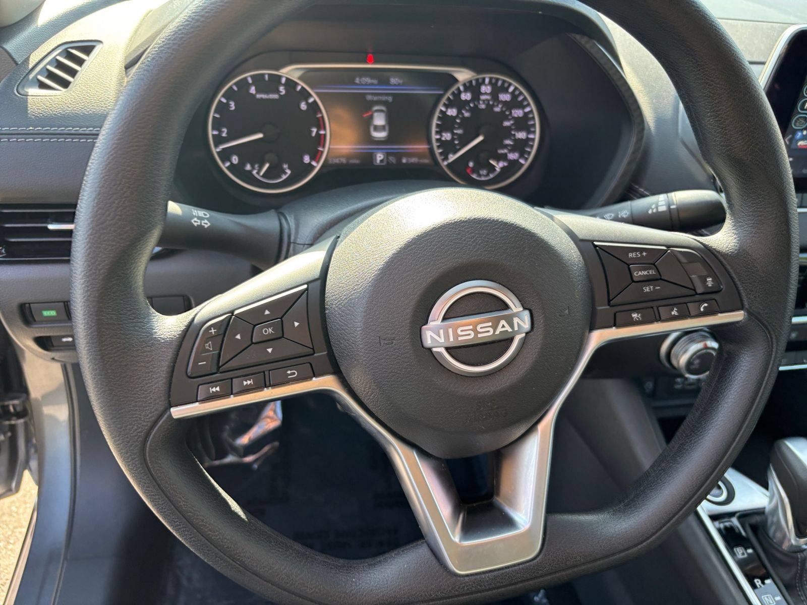 Used 2025 Nissan Sentra SV FWD image 26