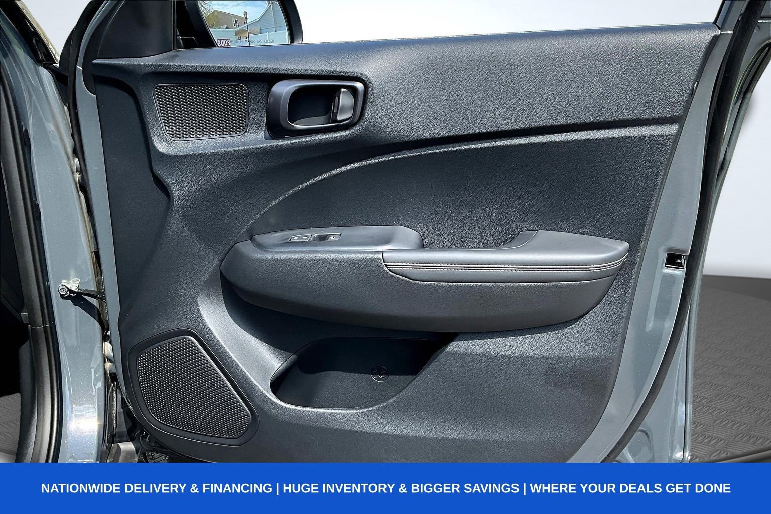 Used 2026 Hyundai Venue SEL image 36