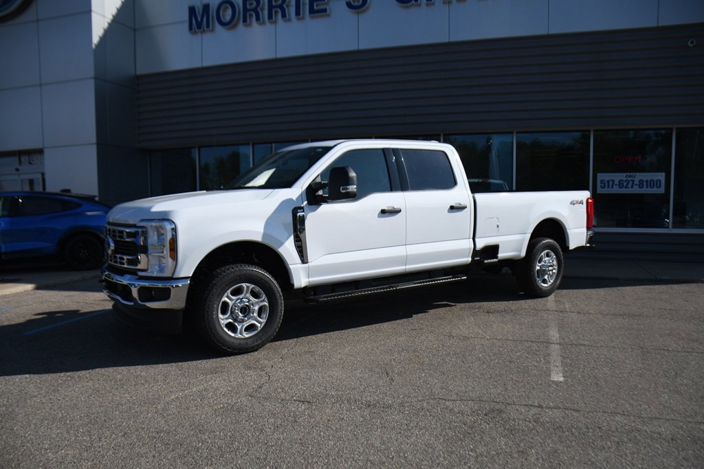New 2026 Ford F350 XLT image 2