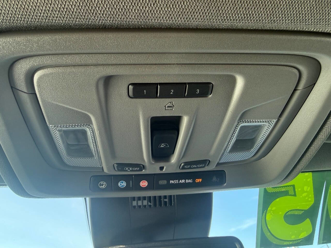 Used 2023 Chevrolet Silverado 1500 LTZ w/ LTZ Convenience Package II AWD/4WD image 25