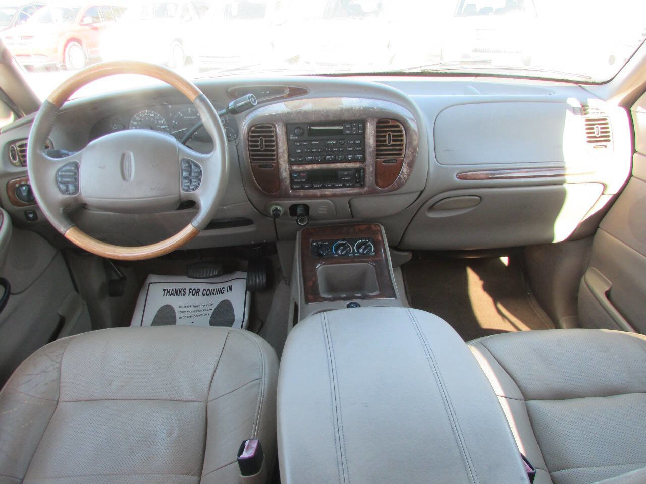 Used 2000 Lincoln Navigator 2WD image 20