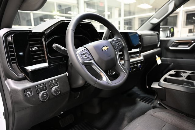 New 2026 Chevrolet Silverado 1500 LT image 19