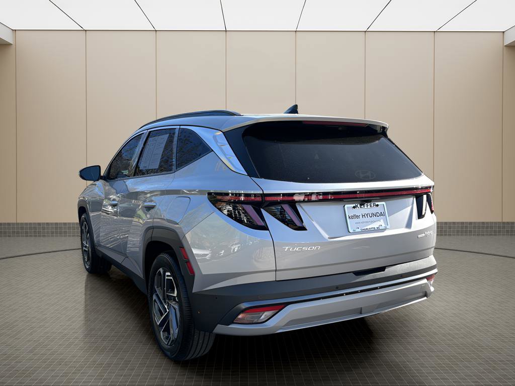 Certified 2025 Hyundai Tucson Limited image 3