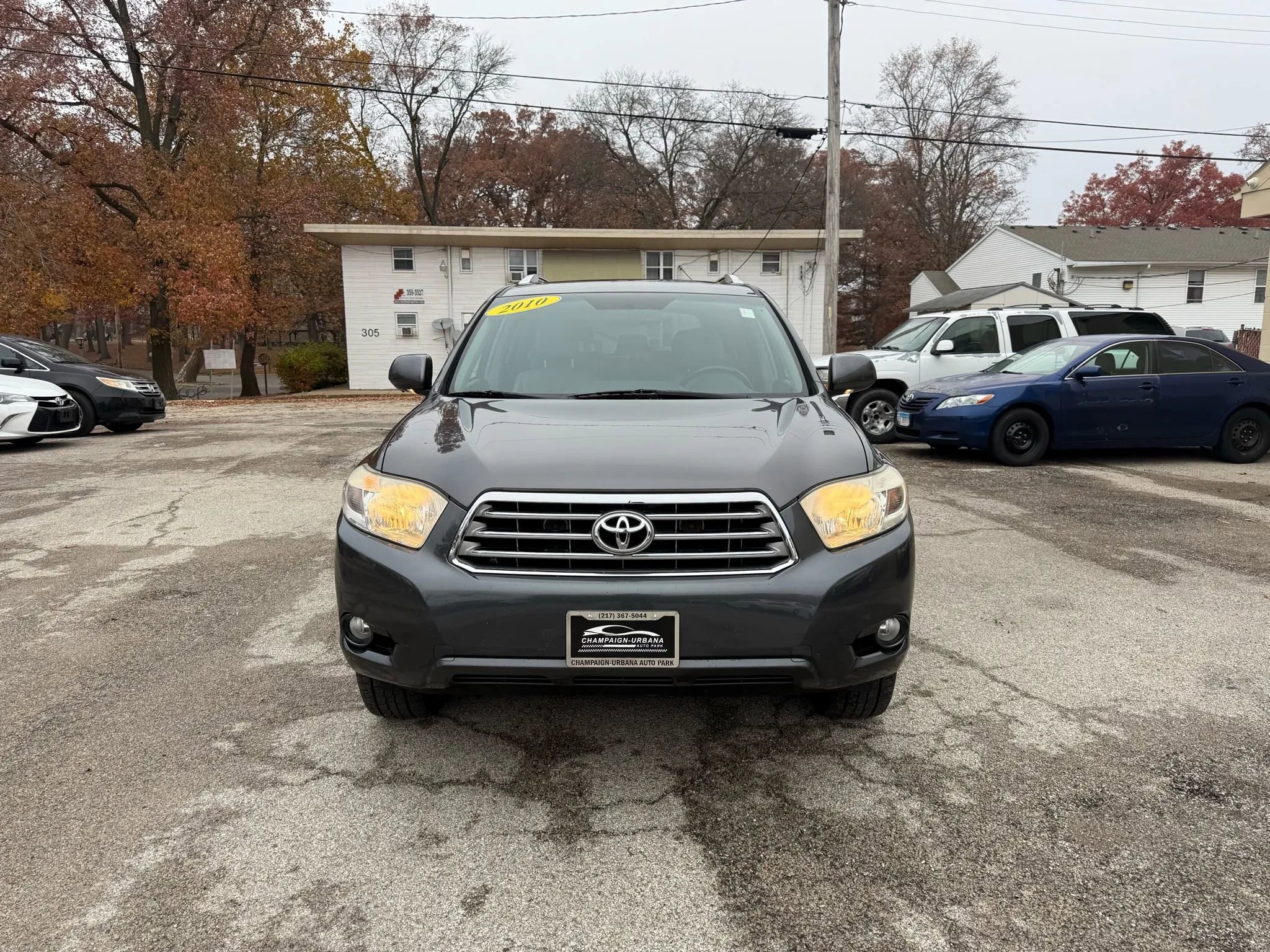 Used 2010 Toyota Highlander Limited image 2