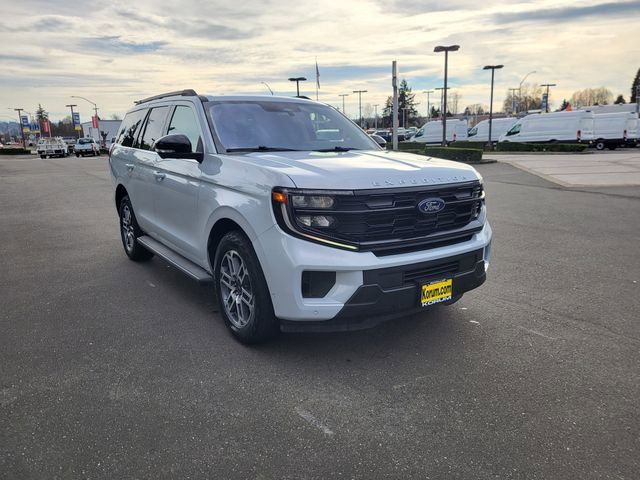 Certified 2025 Ford Expedition Active image 11