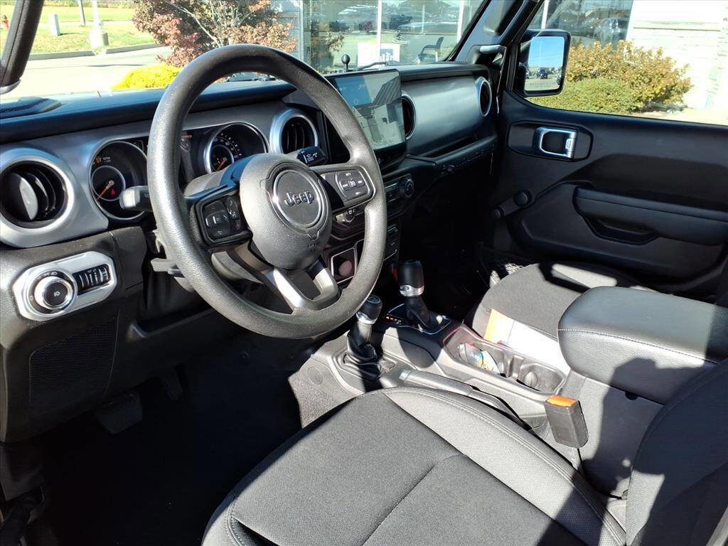 Used 2021 Jeep Wrangler Unlimited Sport image 22