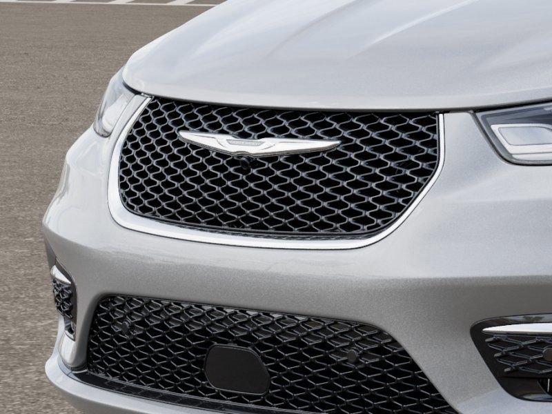 New 2026 Chrysler Pacifica Select AWD/4WD image 11