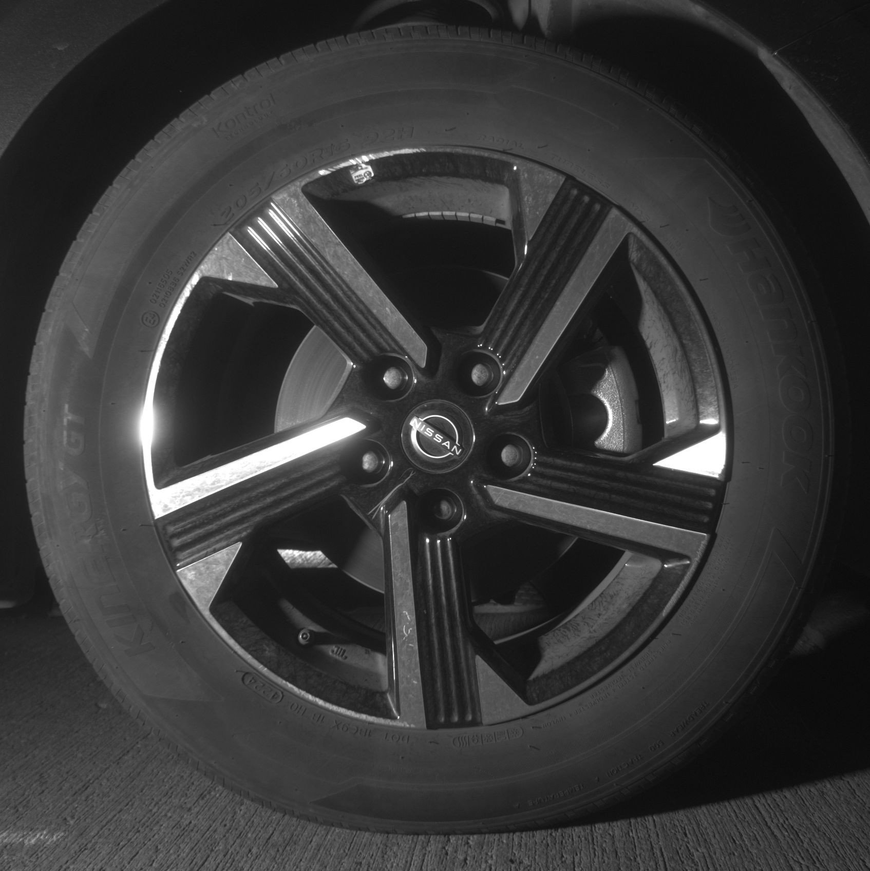 Used 2025 Nissan Sentra SV image 13