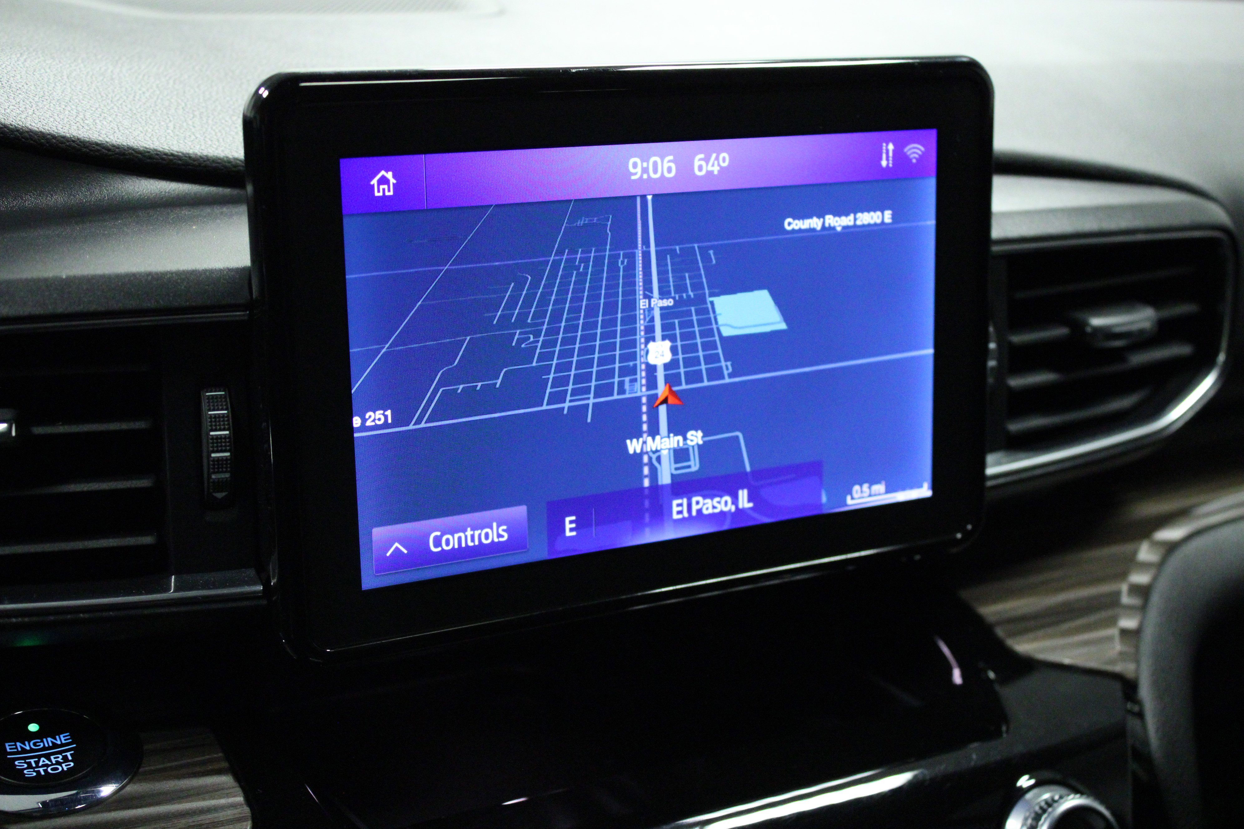 Used 2021 Ford Explorer Limited w/ Equipment Group 301A image 26