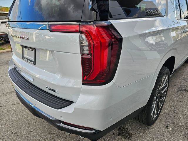 New 2026 GMC Yukon XL Denali Ultimate AWD/4WD image 15
