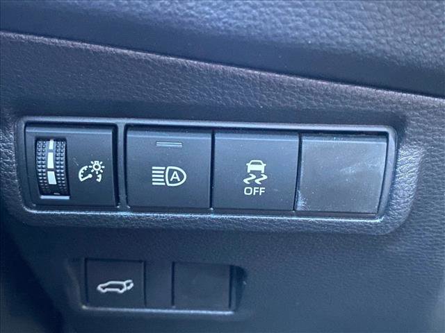 Used 2026 Toyota Corolla Cross XLE w/ Convenience Package FWD image 17