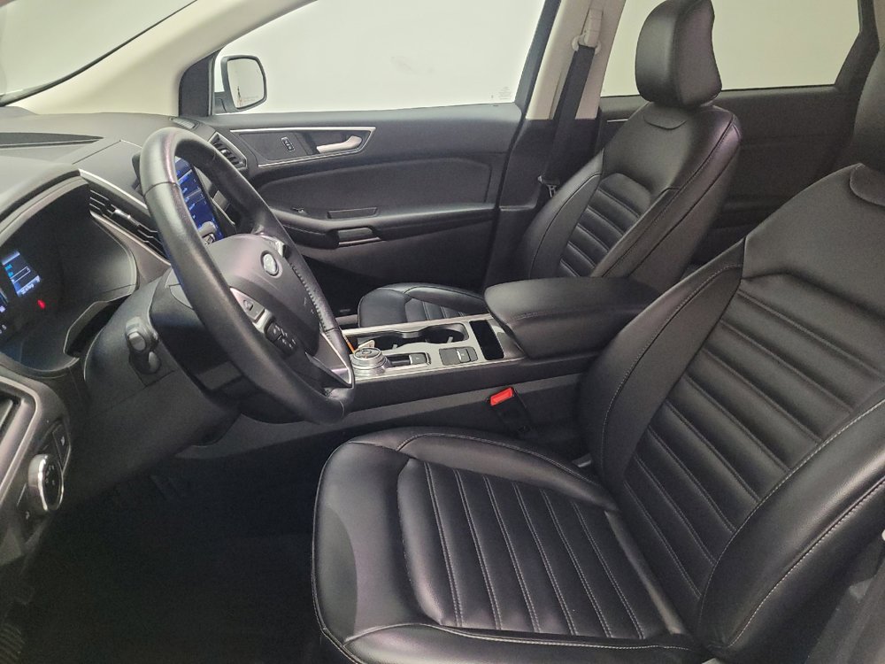 Used 2024 Ford Edge SEL image 17