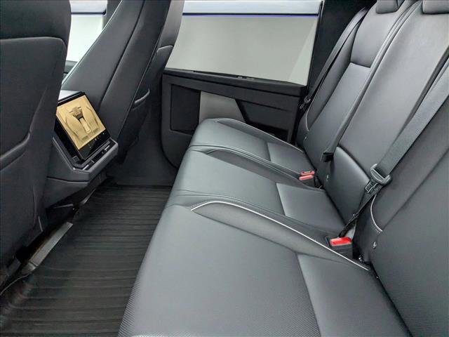 Used 2024 Tesla Cybertruck AWD Crew Cab image 17