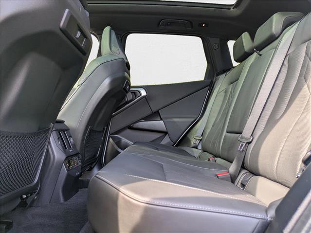 Used 2025 BMW X3 M50 w/ Premium Package image 17