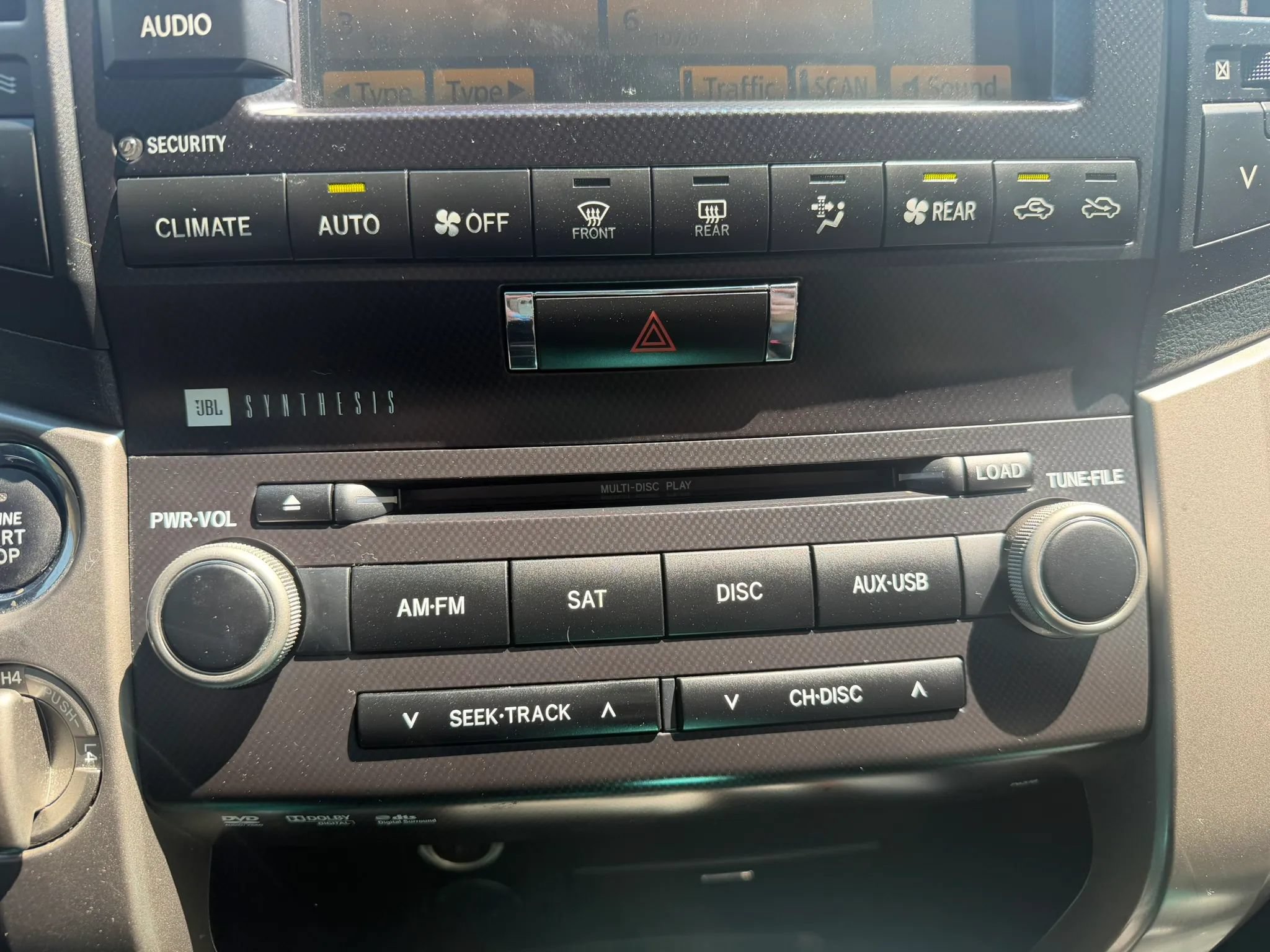 Used 2011 Toyota Land Cruiser w/ Upgrade Pkg AWD/4WD image 28