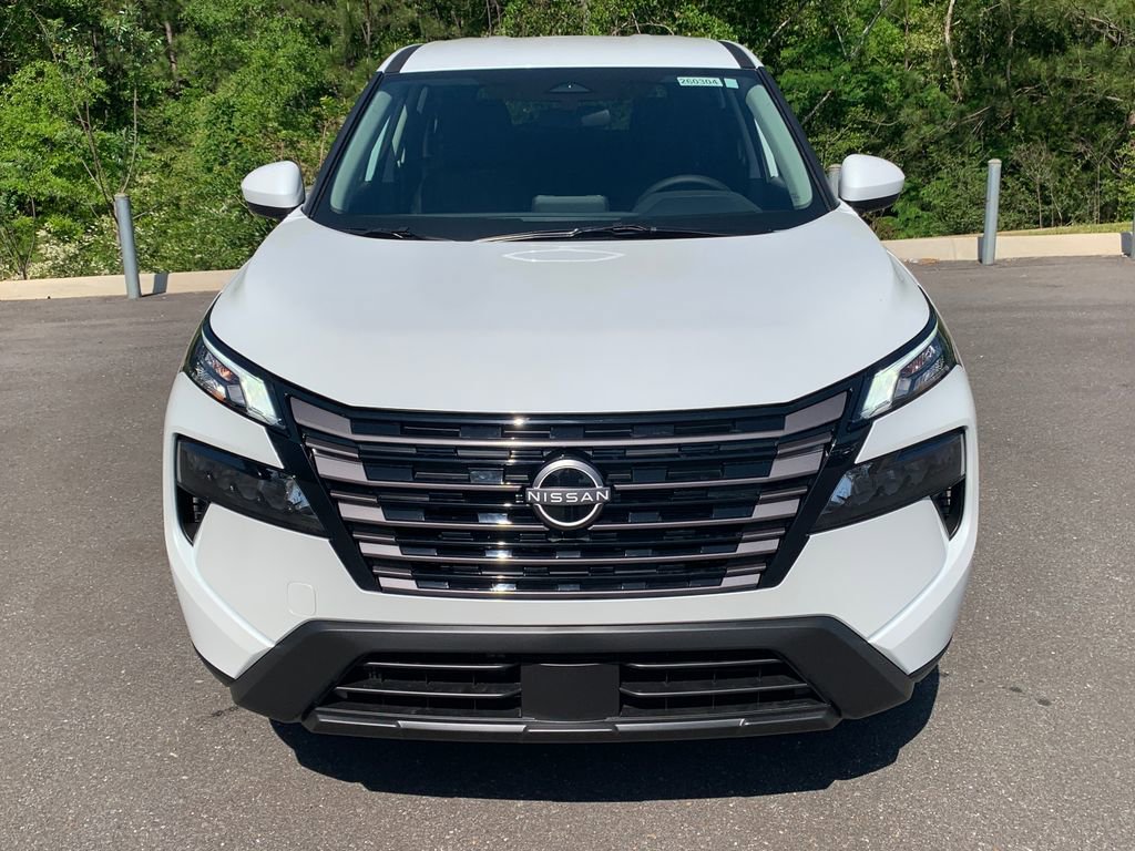 New 2026 Nissan Rogue SV FWD image 3