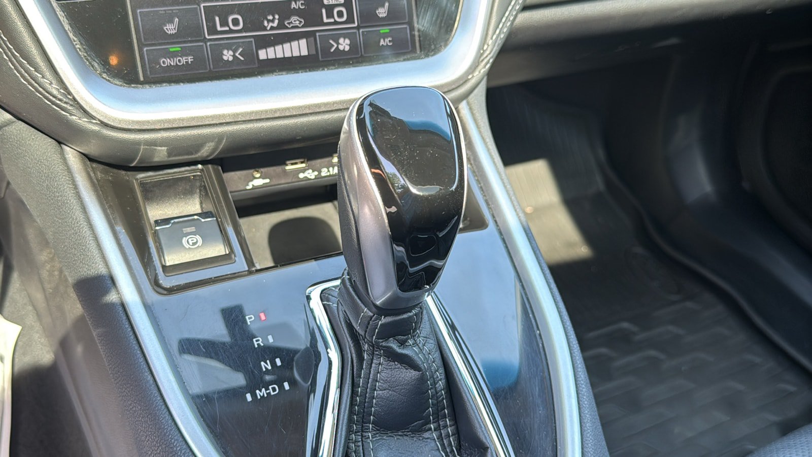 Used 2022 Subaru Outback Limited XT AWD/4WD image 19