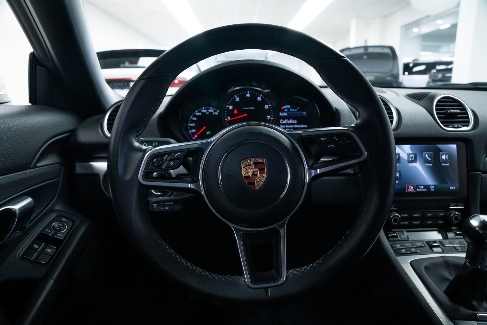 Used 2024 Porsche 718 Boxster image 10