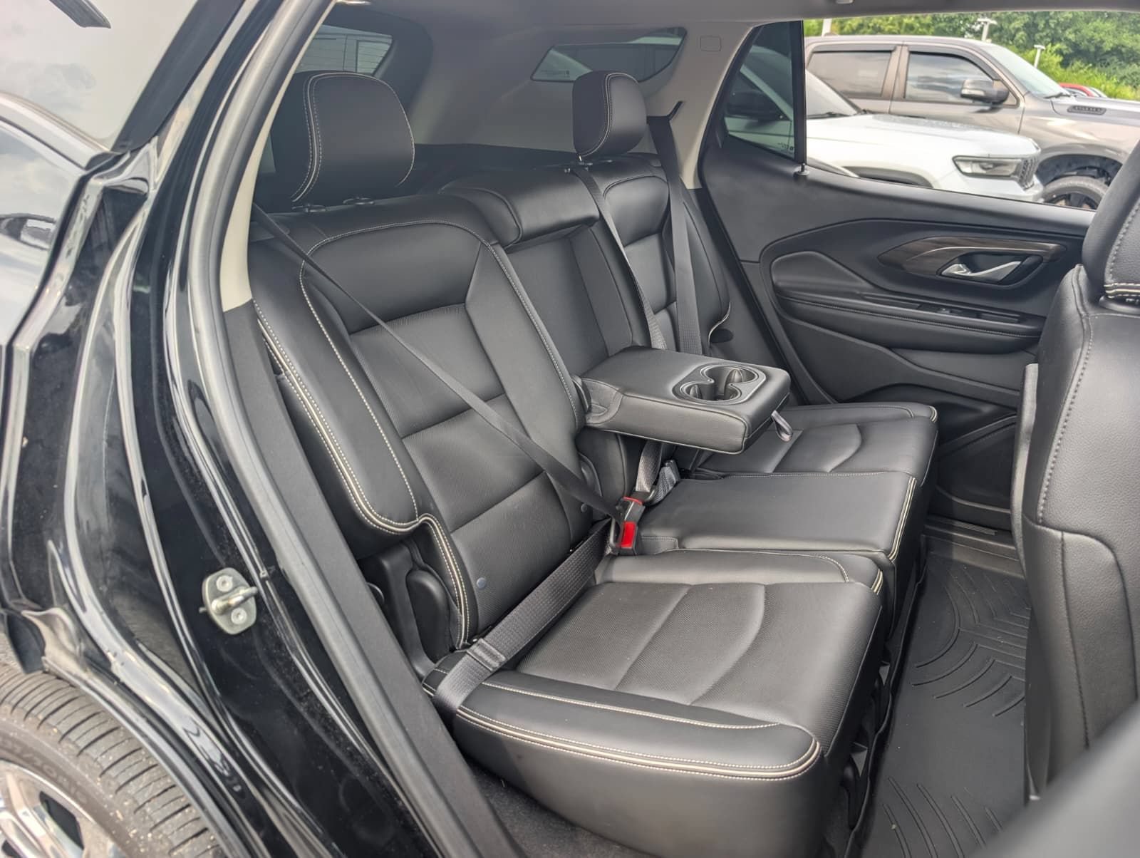 Used 2018 GMC Terrain Denali w/ Advanced Safety Package AWD/4WD image 27