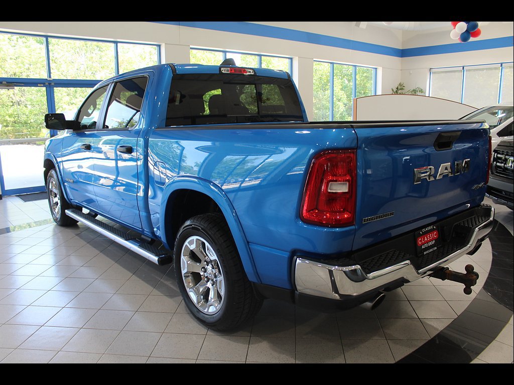 Used 2025 RAM 1500 Big Horn AWD/4WD image 7