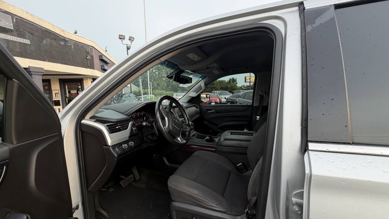 Used 2015 GMC Yukon XL SLE AWD/4WD image 12