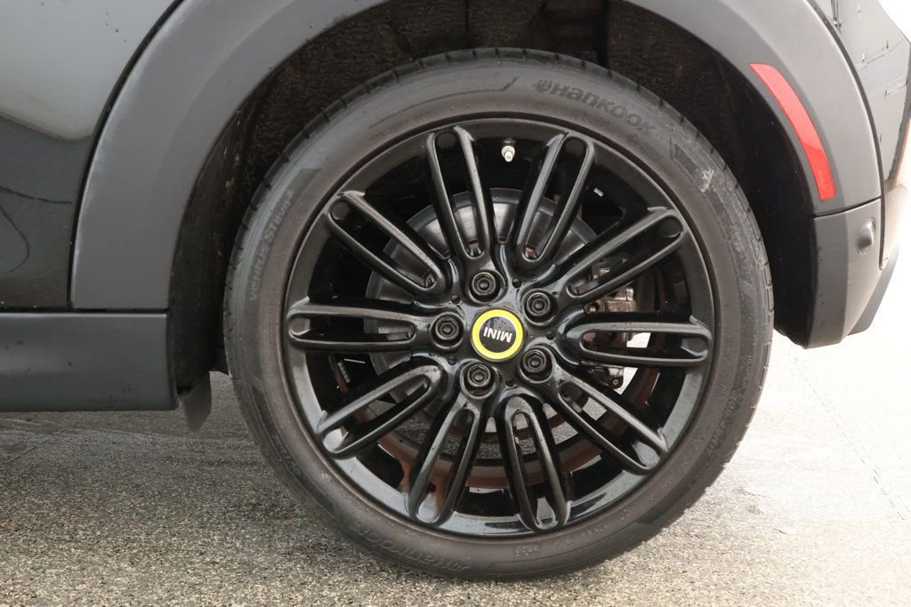 Used 2023 MINI Cooper SE image 7