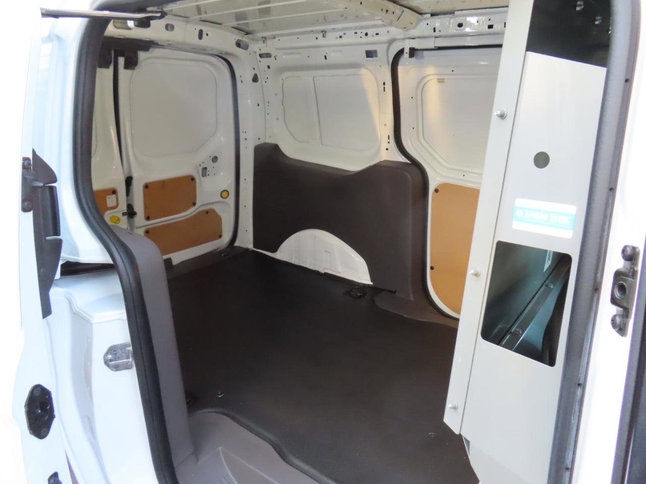 Used 2020 Ford Transit Connect XL image 21