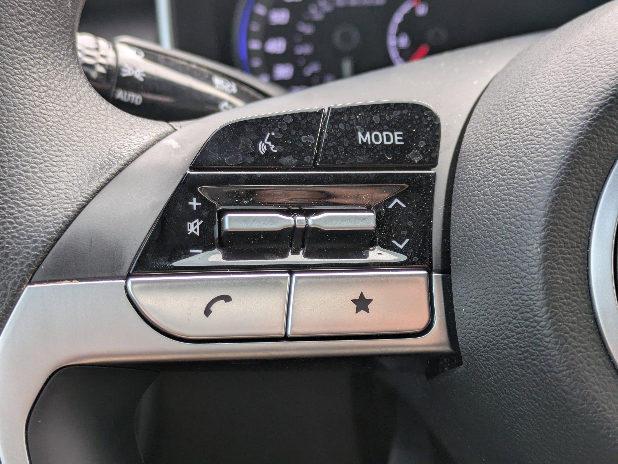 Used 2024 Hyundai Santa Cruz SE image 20