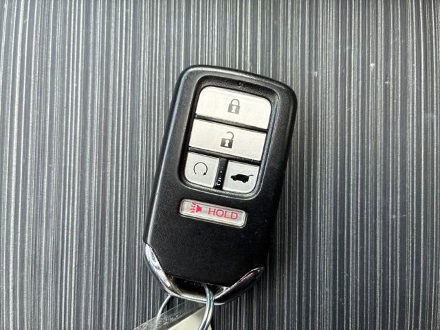 Used 2019 Honda Pilot Elite image 48