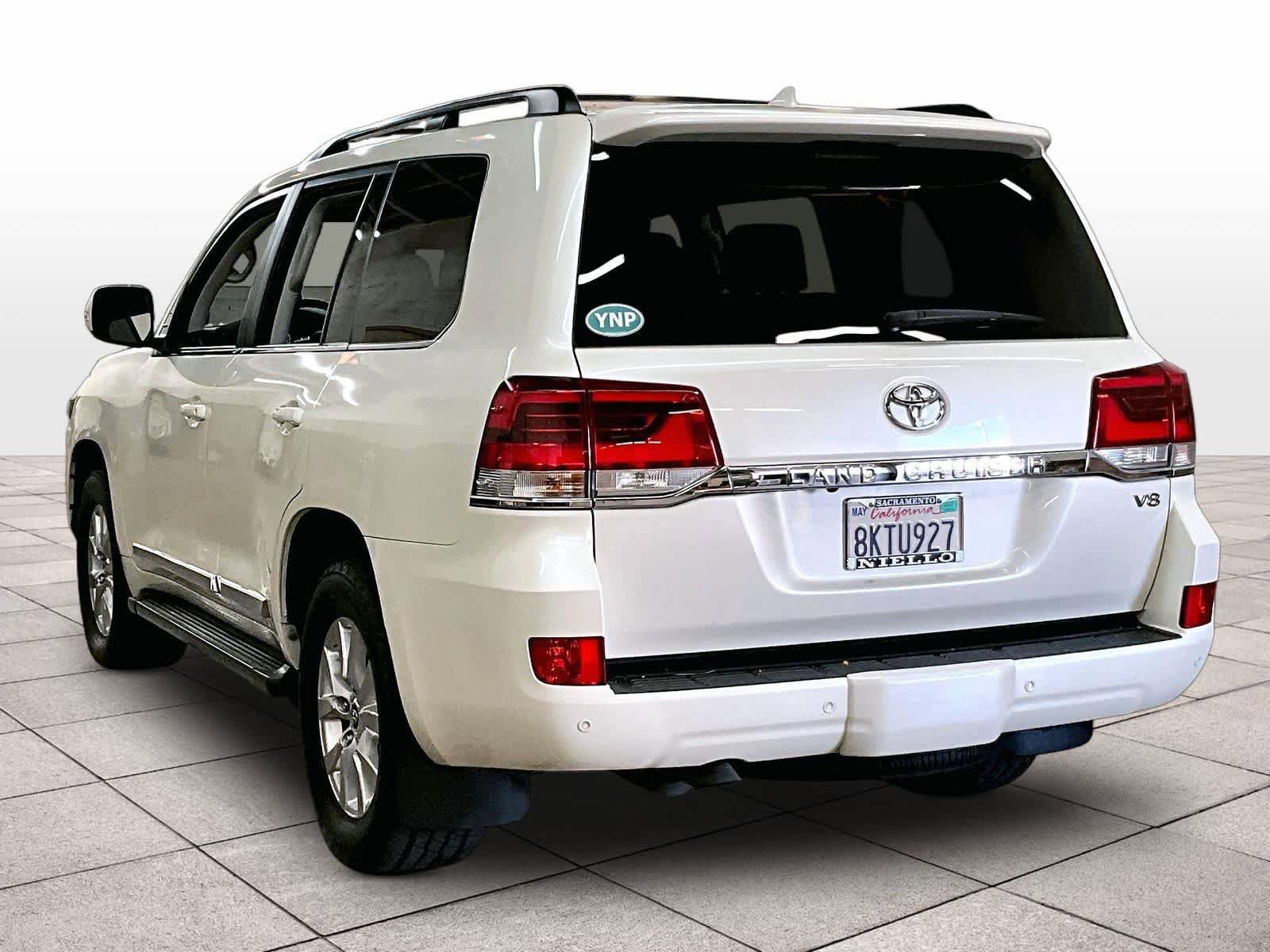 Used 2019 Toyota Land Cruiser AWD/4WD image 14