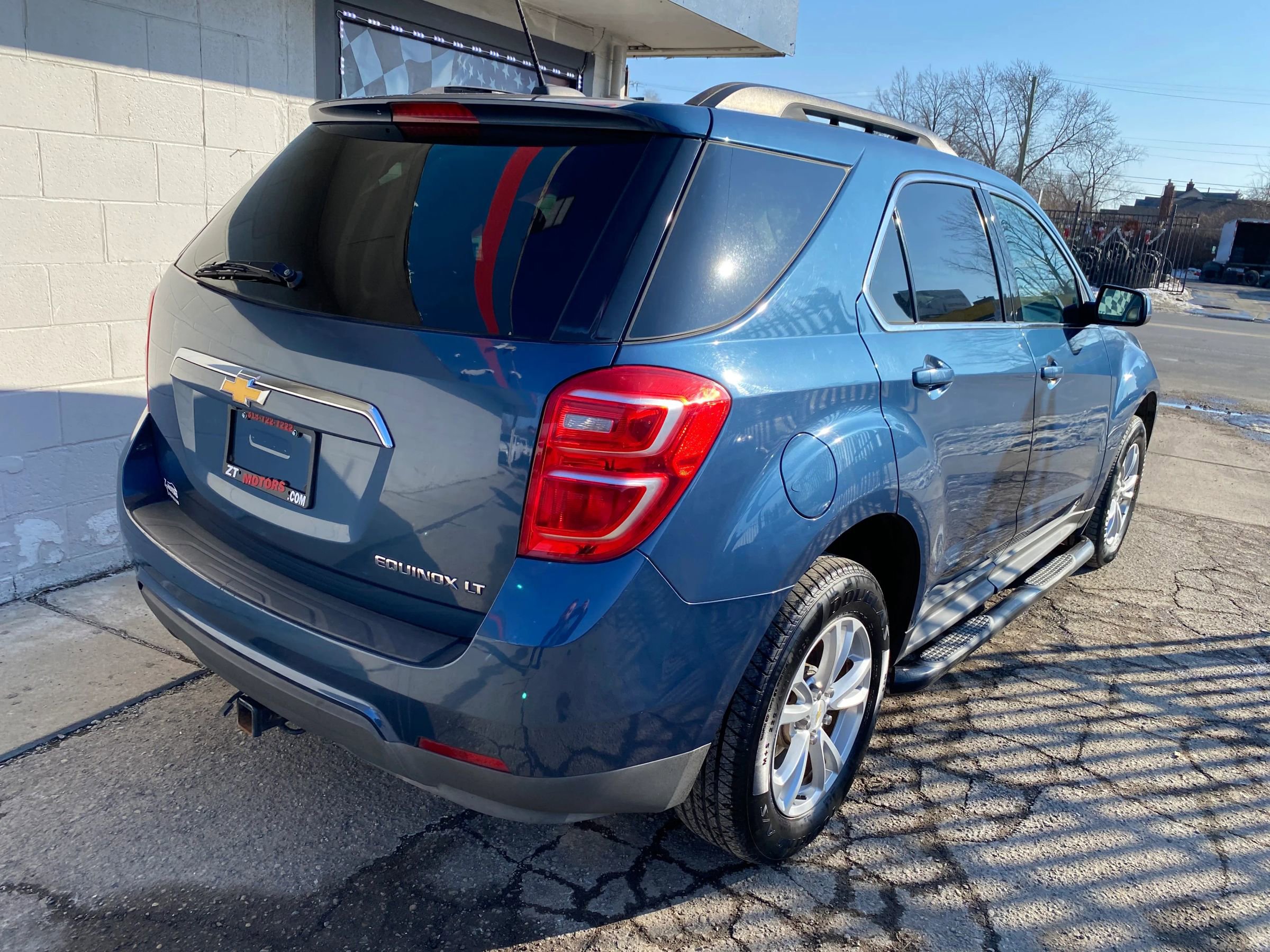 Used 2016 Chevrolet Equinox LT w/ Convenience Package image 8