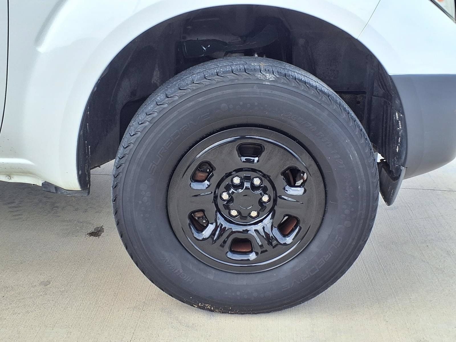 Used 2015 Nissan Frontier S RWD image 9
