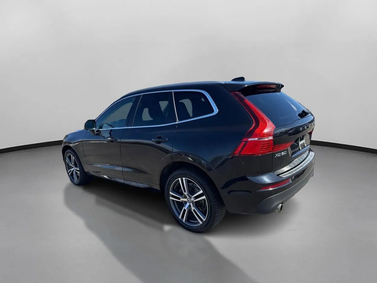 Used 2021 Volvo XC60 T6 Momentum AWD/4WD image 7