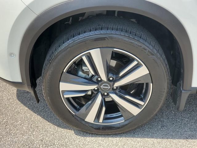 Certified 2023 Nissan Rogue SL w/ SL Premium Package FWD image 10