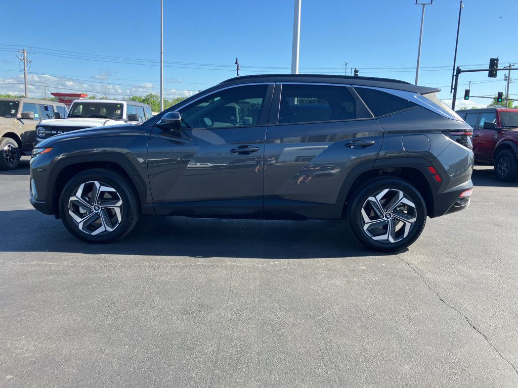 Used 2023 Hyundai Tucson SEL w/ Convenience Package AWD/4WD image 4
